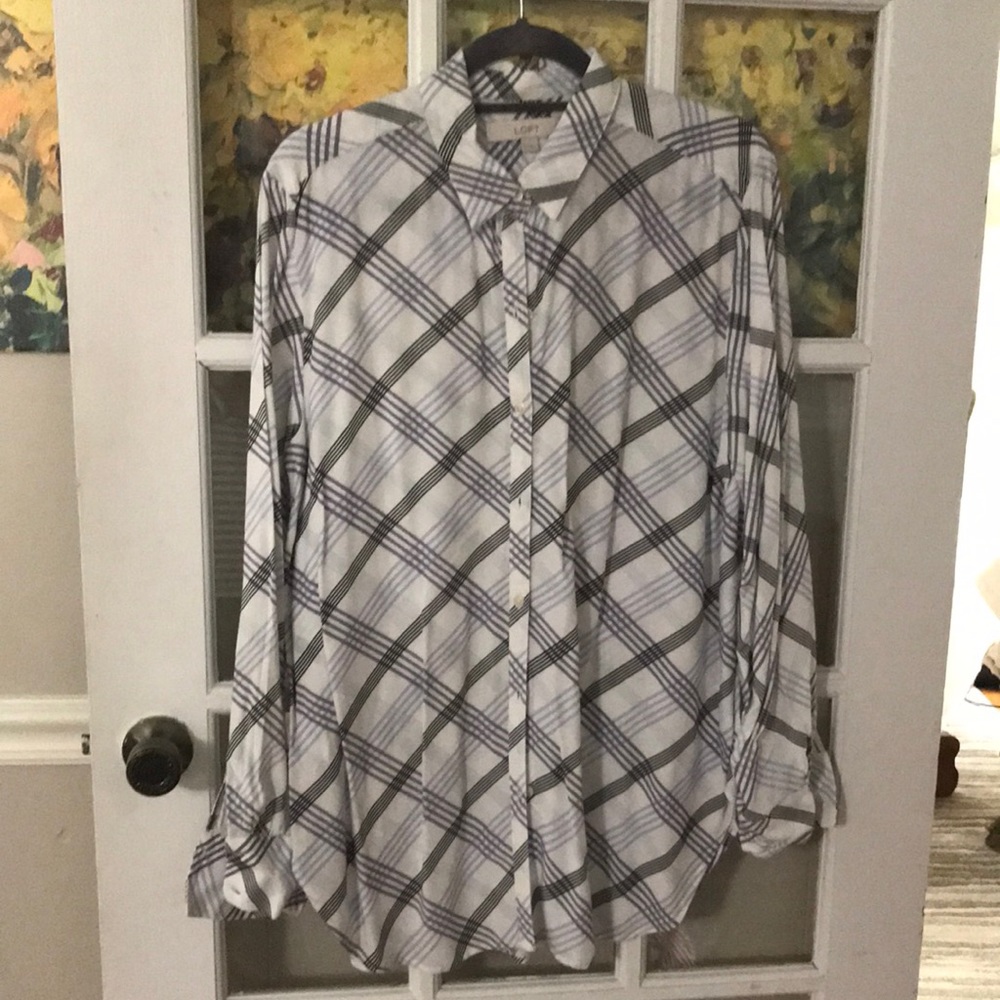 LOFT lavender, gray, black & white plaid top